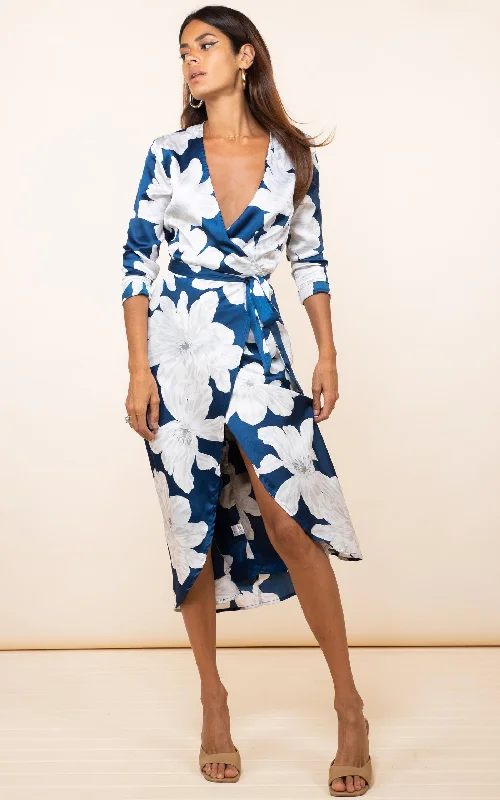 Overstock Sale Yondal Dress Navy Bloom