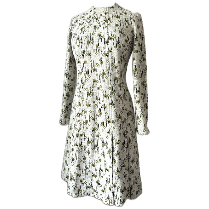 Major Savings Op-art geometric jersey and angora unworn vintage 1960s day dress