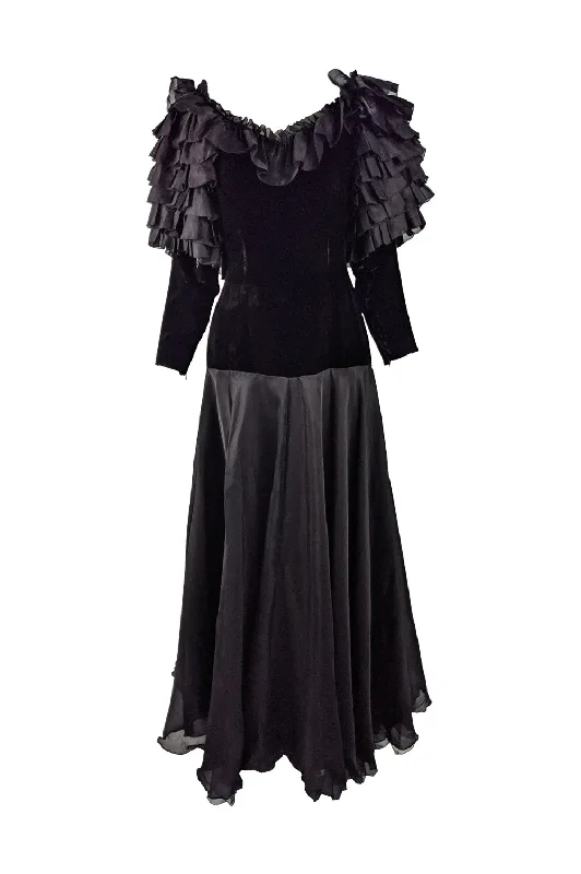 Clearance Event Jean Louis Scherrer Vintage Black Velvet & Silk Organza Dress, 1980s Clearance Event Jean Louis Scherrer Vintage Black Velvet & Silk Organza Dress, 1980s