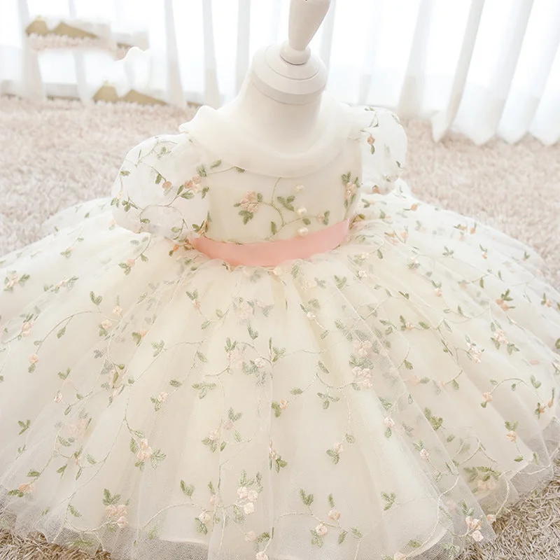 Closeout Sale Toddler Girl Birthday Party Dress White Puffy Sleeves Flower Girl Dress Princess Dress Closeout Sale Toddler Girl Birthday Party Dress White Puffy Sleeves Flower Girl Dress Princess Dress