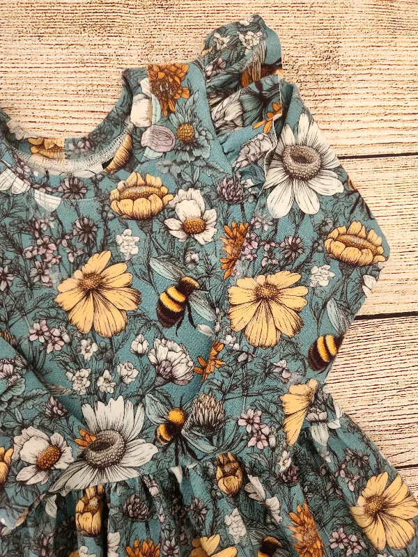 Super Deal Floral Bee Flutter Dress-Pre Order