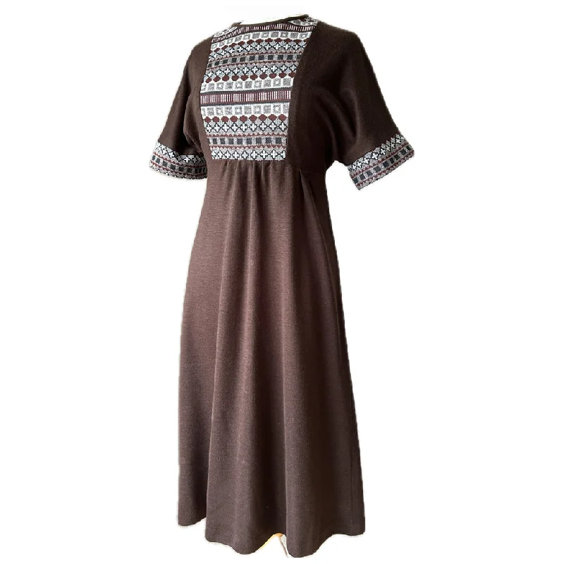 Crazy Deals Folky vintage 1970s brown acrylic knit day dress with contrast panel