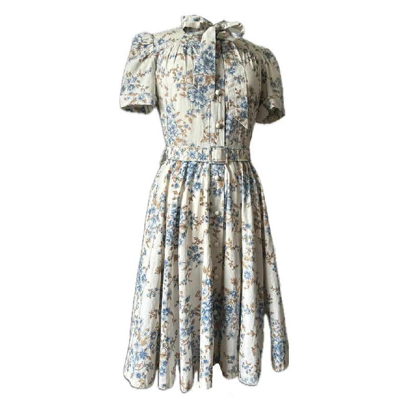 Deal Explosion Cream and blue cotton vintage 1950s-does-1950s belted day dress