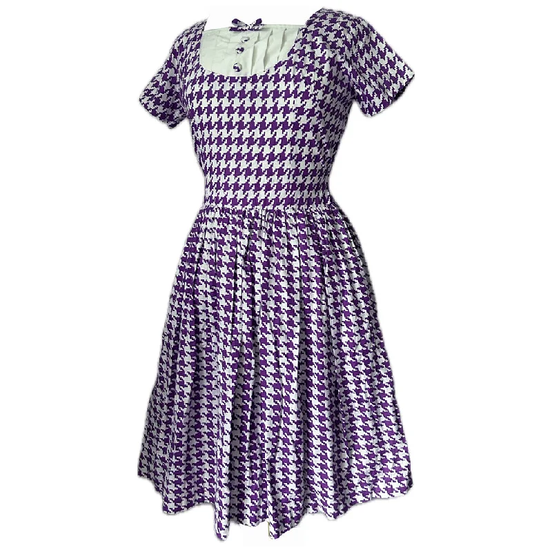 Big Savings Purple and white cotton vintage 1950s dogtooth check day dress