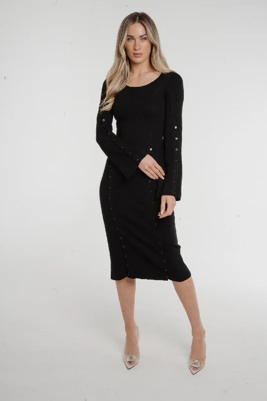 Daily Deals Holly Button Detail Knit Midi Dress In Black