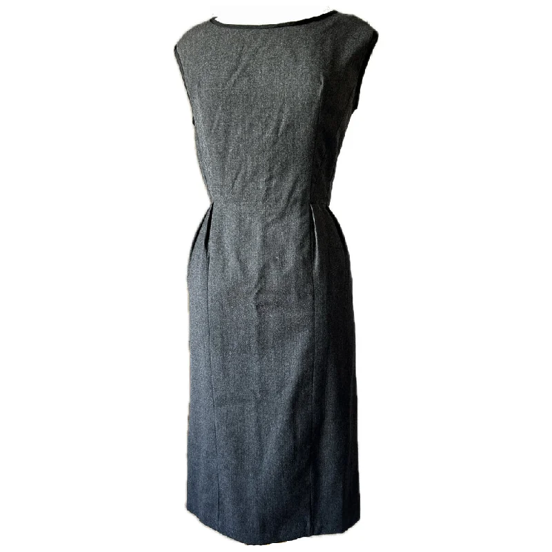Final Markdown Smart grey wool late 1950s/early 1960s shift dress