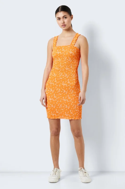 Early Bird Discount Noisy May Short Smock Dress in Orange Floral