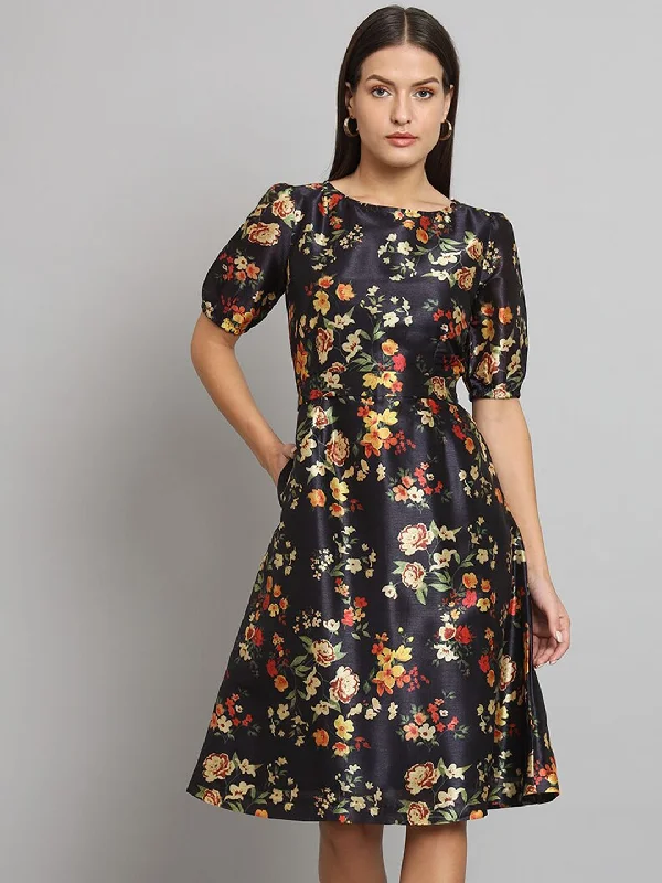 Discount Deals Printed Silk A-Line dress- Black